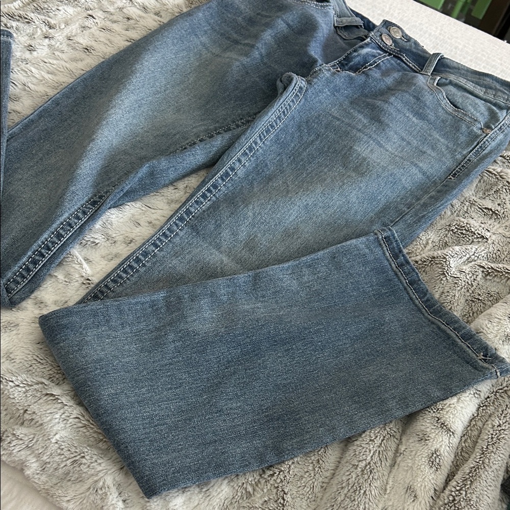 Vintage Denim Flare Jeans (Juniors) - Picture 6 of 15
